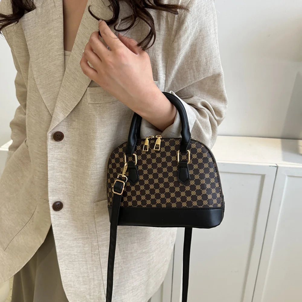 Korean-style small handbag - Women's bag - 2026 summer new trendy casual shoulder bag - Elegant and fashionable shell bag