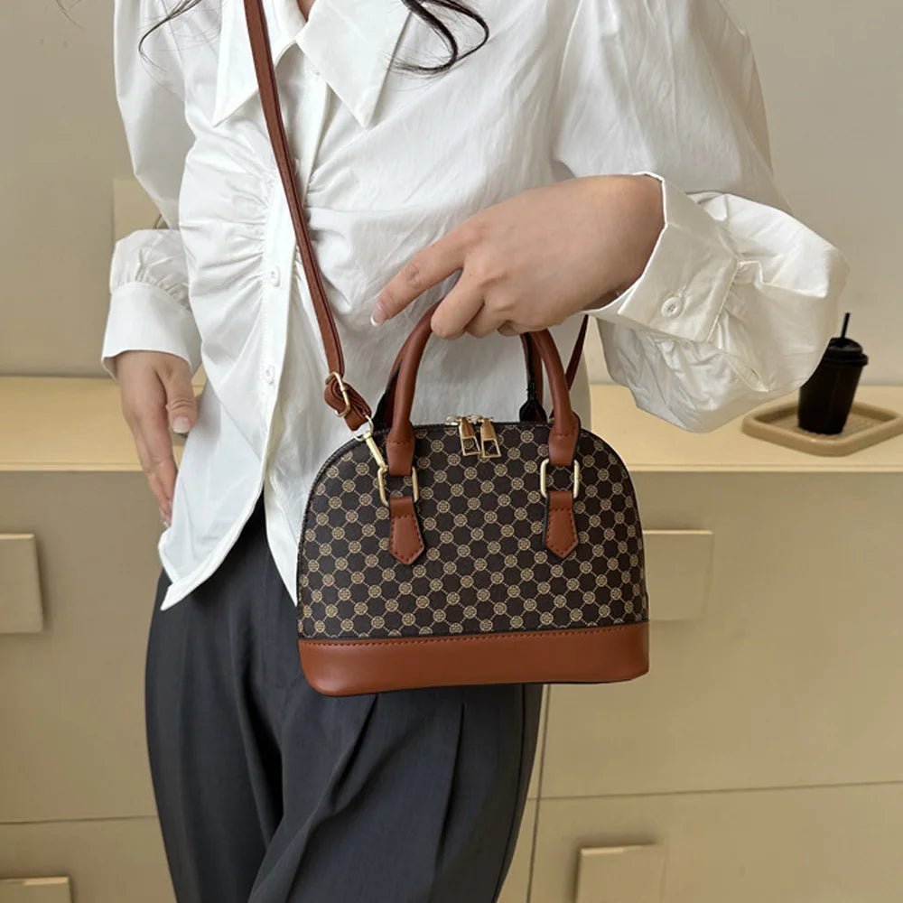 Korean-style small handbag - Women's bag - 2026 summer new trendy casual shoulder bag - Elegant and fashionable shell bag