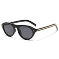 New Fashion Designer Sunglasses Women Cat Eye Sunglass Woman Retro Trendy Oval Rivets Eyewear Y2K UV400 Shades Gafas