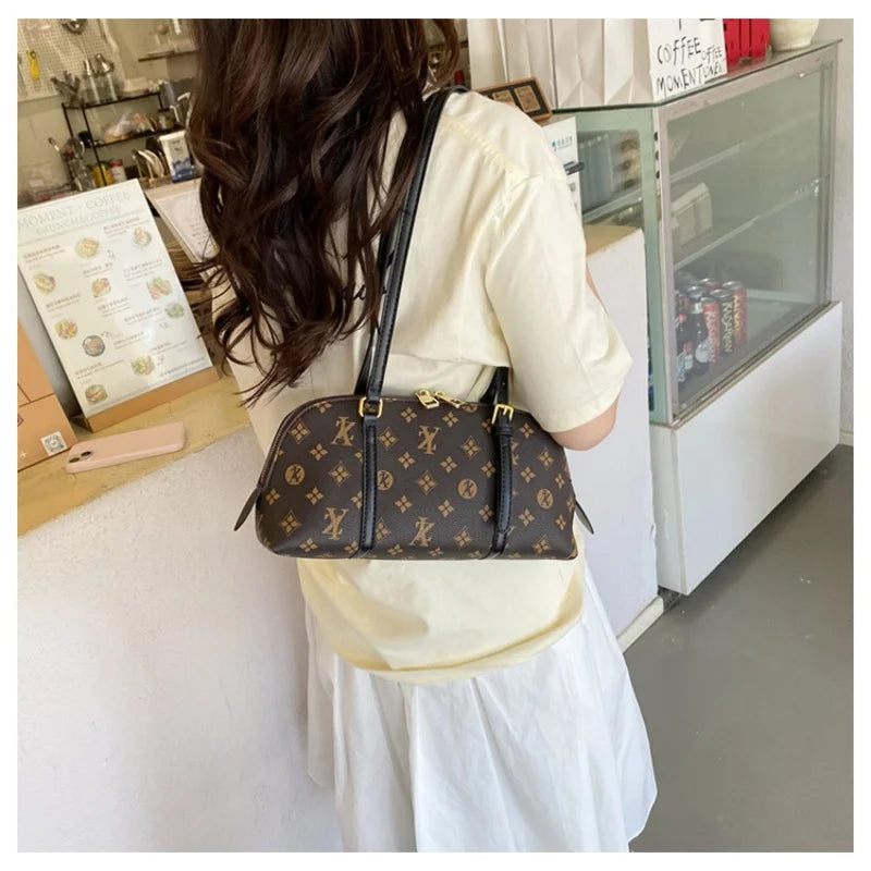 2026 Luxury Style Monogram Pattern Underarm Bag Women's Casual Zipper Closure Tote Purse