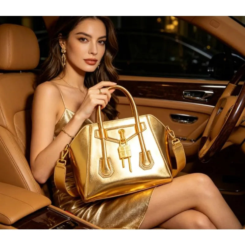 Fashion Forward Diaper Bag Women's Leather Tote Luxury Crossbody Bag Vintage Minimalist Designer Large Capacity Elegant