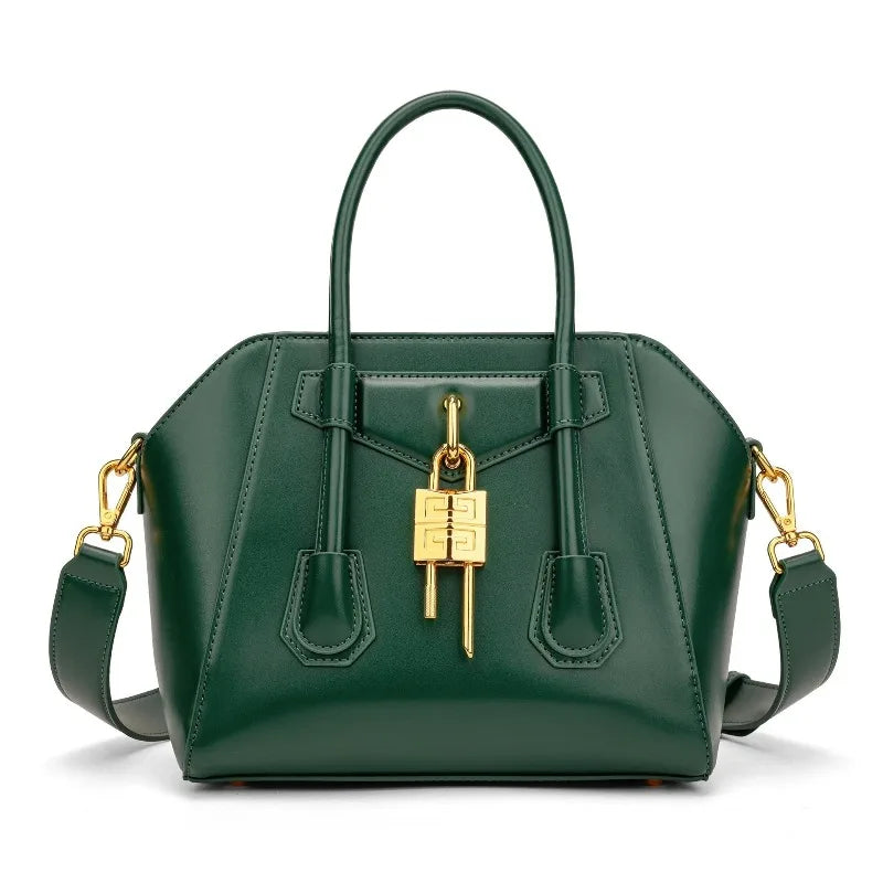 Fashion Forward Diaper Bag Women's Leather Tote Luxury Crossbody Bag Vintage Minimalist Designer Large Capacity Elegant